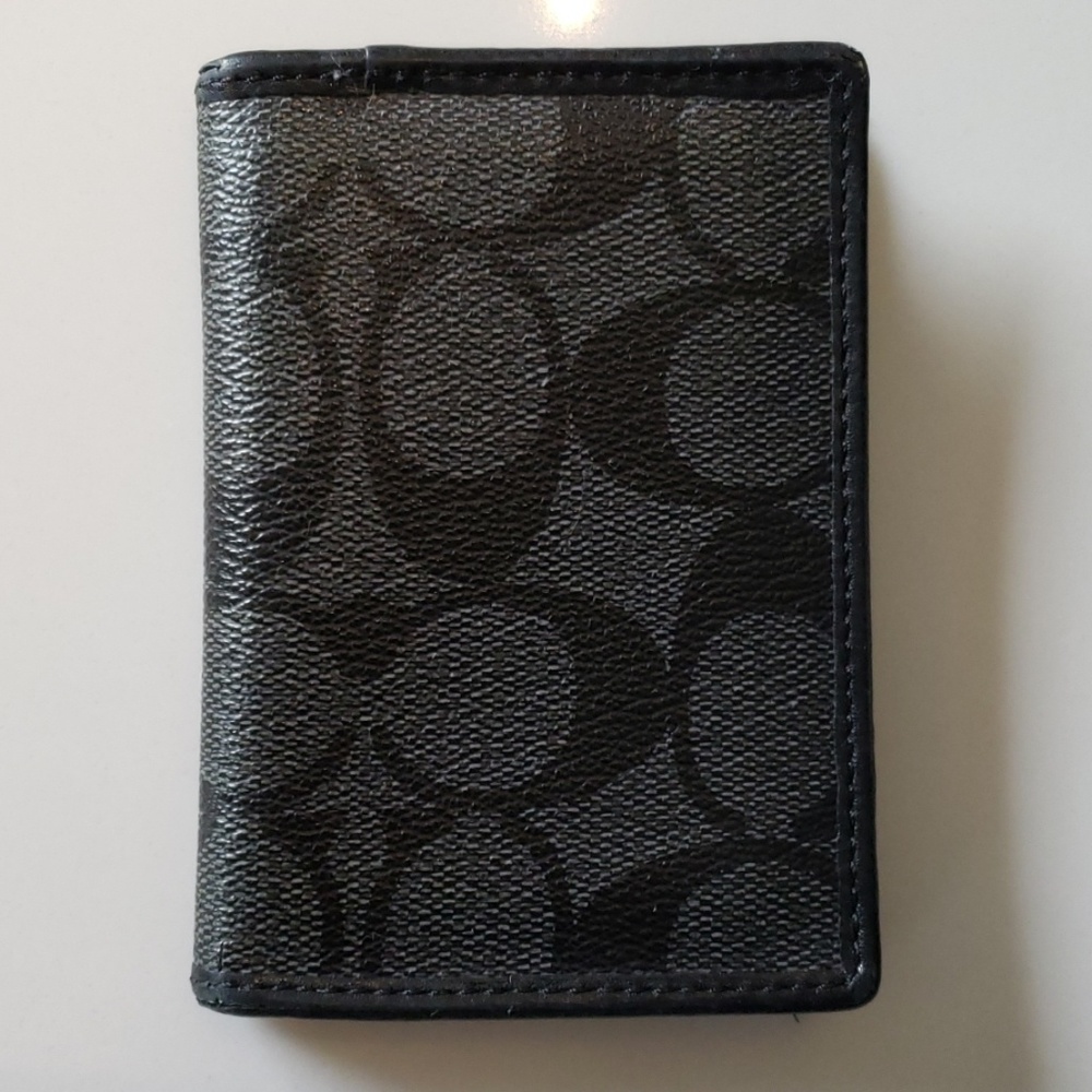 100% authentic coach wallet